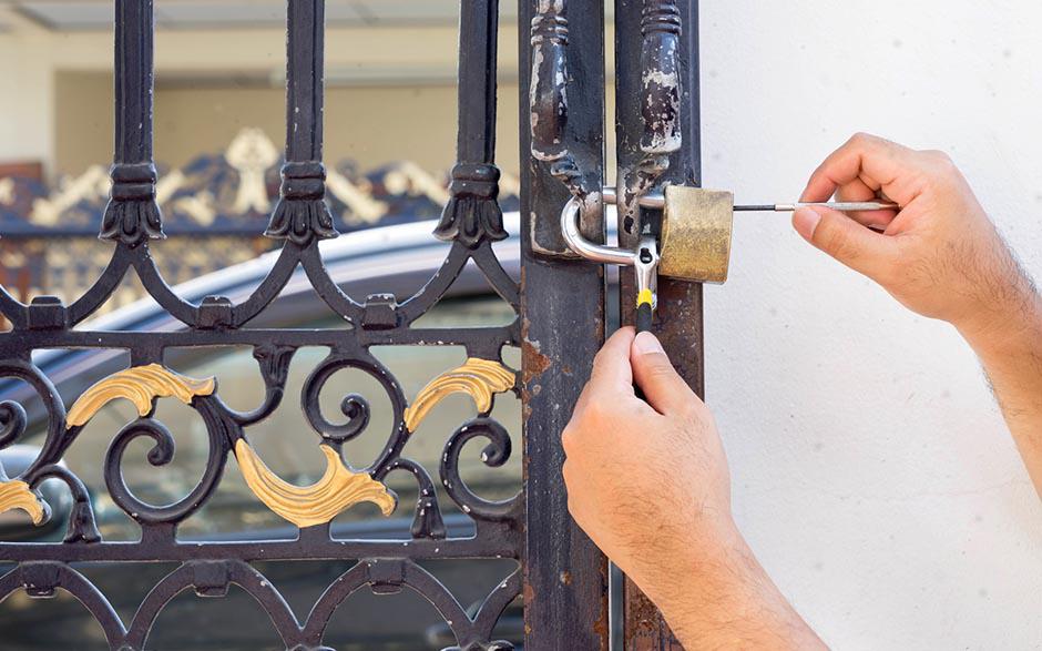 ouverture de porte blindée serrurier Marnes-la-Coquette